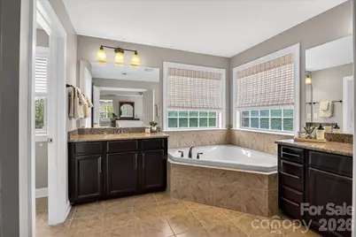 4046 Lake Prairie Drive, Matthews, NC 28104 - Photo 18