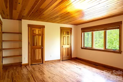 26 Robinson Creek Road, Asheville, NC 28803 - Photo 10