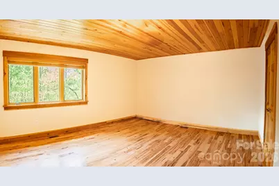 26 Robinson Creek Road, Asheville, NC 28803 - Photo 8
