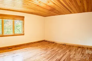 26 Robinson Creek Rd, Asheville, NC 28803 - Photo 8