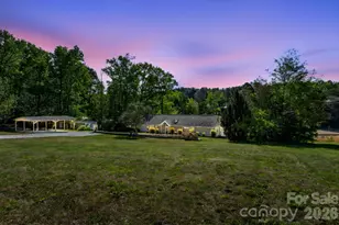6691 Love Point Rd, Lake Norman of Catawba, NC 28037 - Photo 2