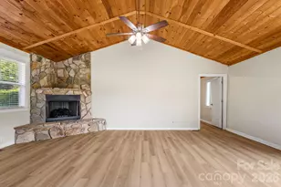 6691 Love Point Rd, Lake Norman of Catawba, NC 28037 - Photo 14