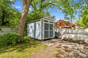 633 S Race St, Statesville, NC 28677 - Photo 38