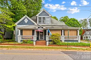 633 S Race St, Statesville, NC 28677 - Photo 2