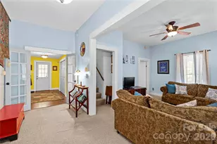 633 S Race St, Statesville, NC 28677 - Photo 20