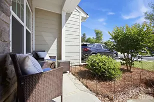 324 Zocalo Dr, Gastonia, NC 28056 - Photo 2