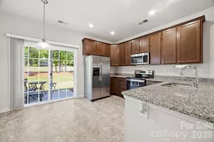 324 Zocalo Dr, Gastonia, NC 28056 - Photo 4