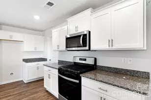 23 Katherine Emilie Dr, Hendersonville, NC 28792 - Photo 6