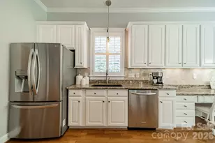 6121 Caseys Side Way, Fort Mill, SC 29708 - Photo 24