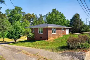4853 S Main St, Cowpens, SC 29330 - Photo 28