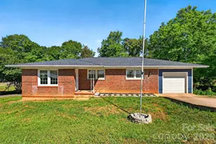 4853 S Main St, Cowpens, SC 29330 - Photo 2