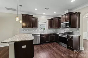 3042 Collin House Drive, Fort Mill, SC 29715 - Photo 12
