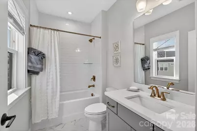 2547 Deacon Avenue, Charlotte, NC 28204 - Photo 22