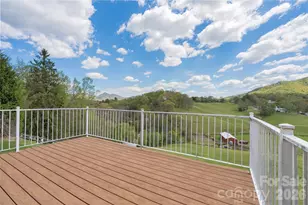 441 Mulberry St, Clyde, NC 28721 - Photo 16