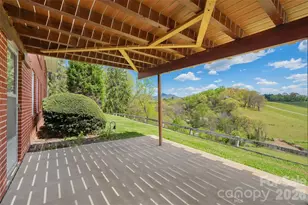 441 Mulberry St, Clyde, NC 28721 - Photo 30