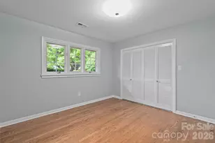 441 Mulberry St, Clyde, NC 28721 - Photo 24