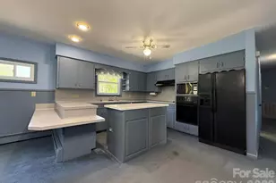 3195 Westview St, Valdese, NC 28690 - Photo 18
