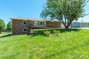 230 Blythewood Dr, Hendersonville, NC 28792 - Photo 44