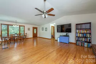 230 Blythewood Dr, Hendersonville, NC 28792 - Photo 6