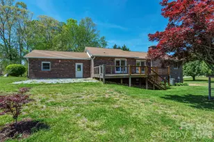 230 Blythewood Dr, Hendersonville, NC 28792 - Photo 34