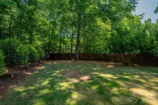 110 Elizabeth Ct, Mount Holly, NC 28120 - Photo 12