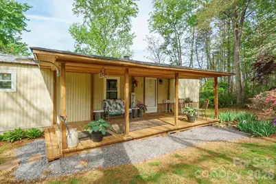 4021 26th Street Court NE, Hickory, NC 28601 - Photo 24