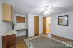 4021 26th St Ct NE, Hickory, NC 28601 - Photo 18