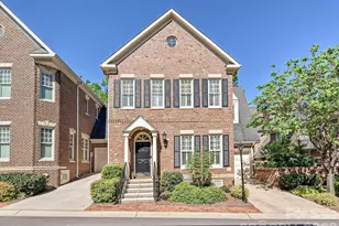 1117 Dilworth Crescent Row, Charlotte, NC 28203 - Photo 1