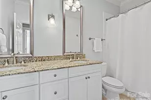 1117 Dilworth Crescent Row, Charlotte, NC 28203 - Photo 26