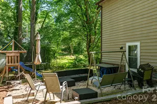 216 Davis Dr, Morganton, NC 28655 - Photo 24