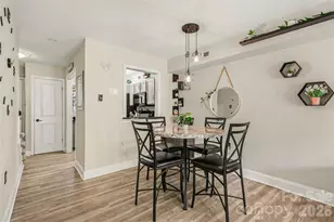 1201 Green Oaks Ln, Charlotte, NC 28205 - Photo 10