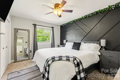 1201 Green Oaks Lane, Charlotte, NC 28205 - Photo 16