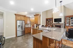 123 Coral Rutledge Dr, Mount Holly, NC 28120 - Photo 12