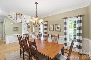 123 Coral Rutledge Dr, Mount Holly, NC 28120 - Photo 8