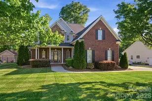 123 Coral Rutledge Dr, Mount Holly, NC 28120 - Photo 2
