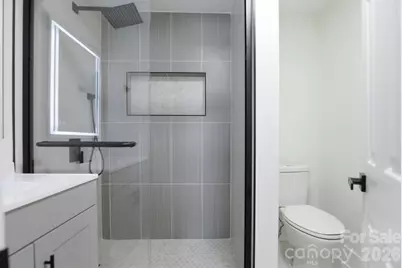 630 N Davis Avenue, Newton, NC 28658 - Photo 14