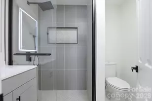 630 N Davis Ave, Newton, NC 28658 - Photo 14