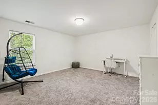 12700 Oldehurst Pl, Charlotte, NC 28262 - Photo 28