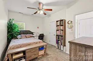 12700 Oldehurst Pl, Charlotte, NC 28262 - Photo 24