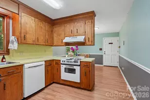 126 Tulip Ave SW, Concord, NC 28025 - Photo 8