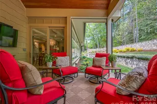 161 Linda Ann Dr, Flat Rock, NC 28731 - Photo 18