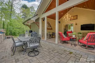 161 Linda Ann Dr, Flat Rock, NC 28731 - Photo 22