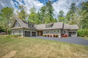161 Linda Ann Dr, Flat Rock, NC 28731 - Photo 2