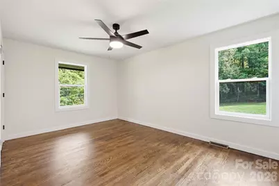 30 Top Of The Mountain Road, Hendersonville, NC 28739 - Photo 28