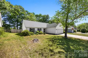 5825 NW Birchfield Ln, Concord, NC 28027 - Photo 4