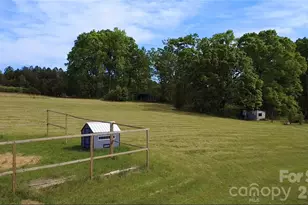 2107 Jenkins Printing Dr, Newton, NC 28658 - Photo 34
