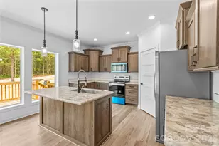 6016 Bridges St, Catawba, NC 28609 - Photo 12