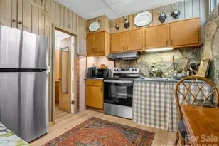 140 Old Mill Rd, Flat Rock, NC 28731 - Photo 10