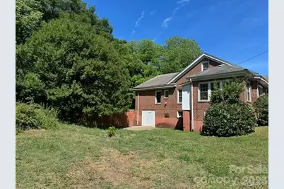 1407 E Marion Street, Shelby, NC 28152 - Photo 2