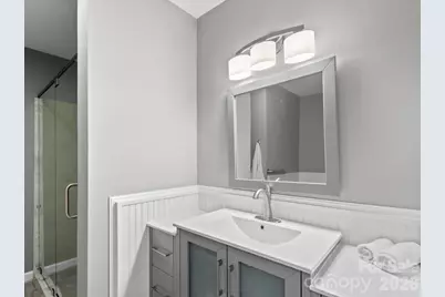 301 Robertson Street, Burnsville, NC 28714 - Photo 22